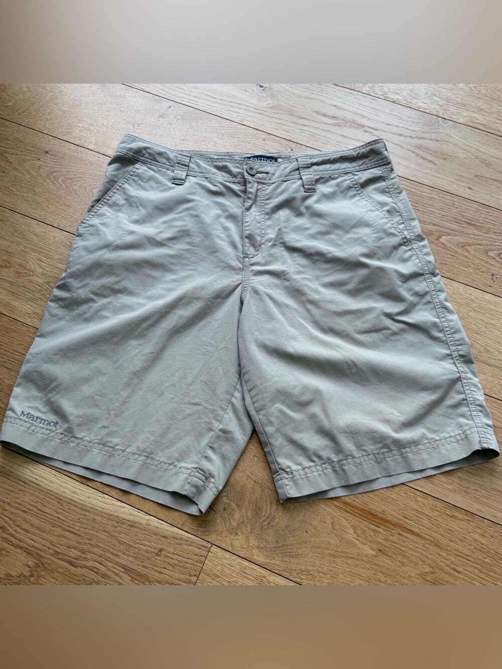 Marmot Shorts Mens 34 Nylon Khaki  Lightweight Gorpcore Zip Pocket